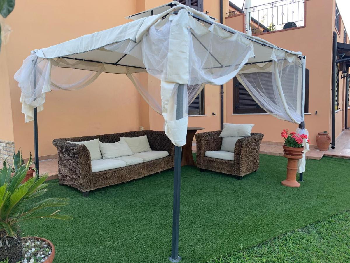 Villa Sarno Монтесильвано Экстерьер фото